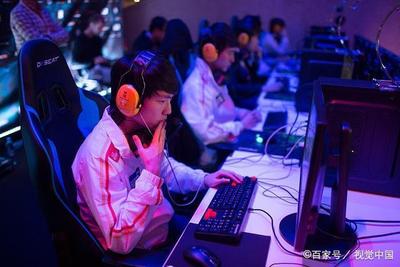揭秘电子竞技 从“打游戏”到热门新职业的蜕变之路